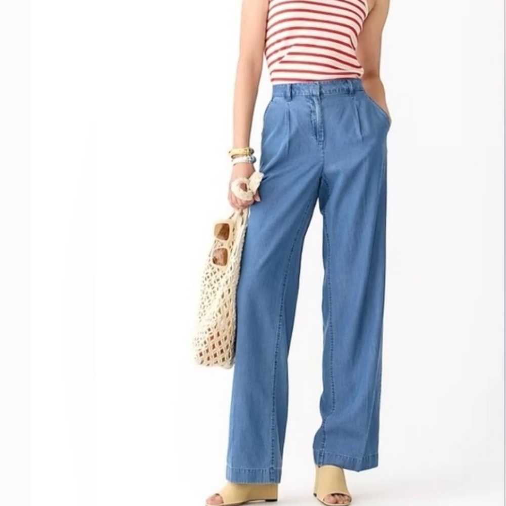 J.Crew Capeside Pant in Lightweight Chambray -New w/o tags Excellent condition.